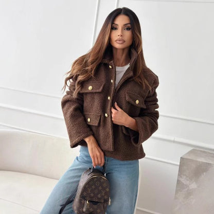 Veste Bouclée à Boutons Dorés