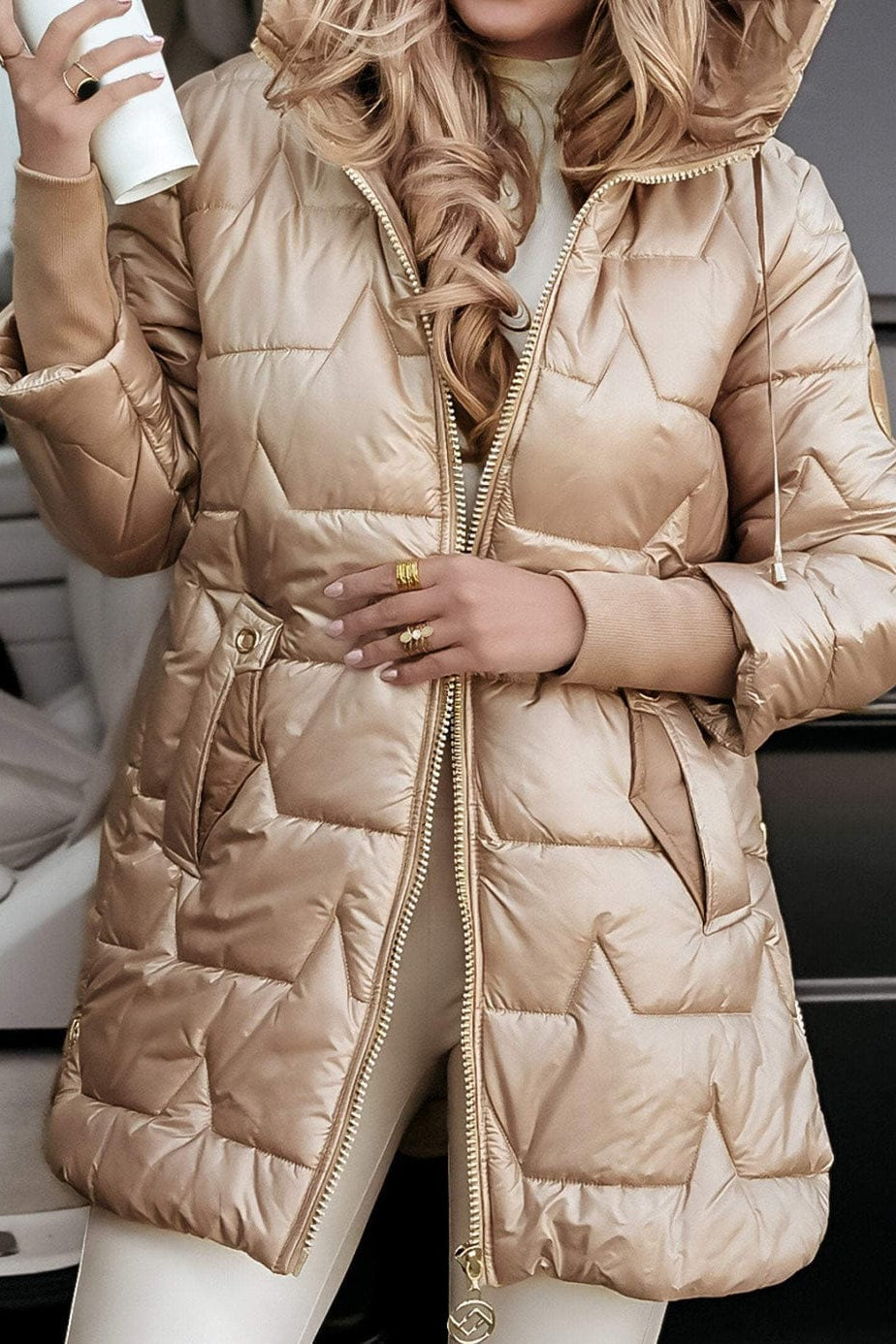 Manteau Puffer Satiné à Capuche